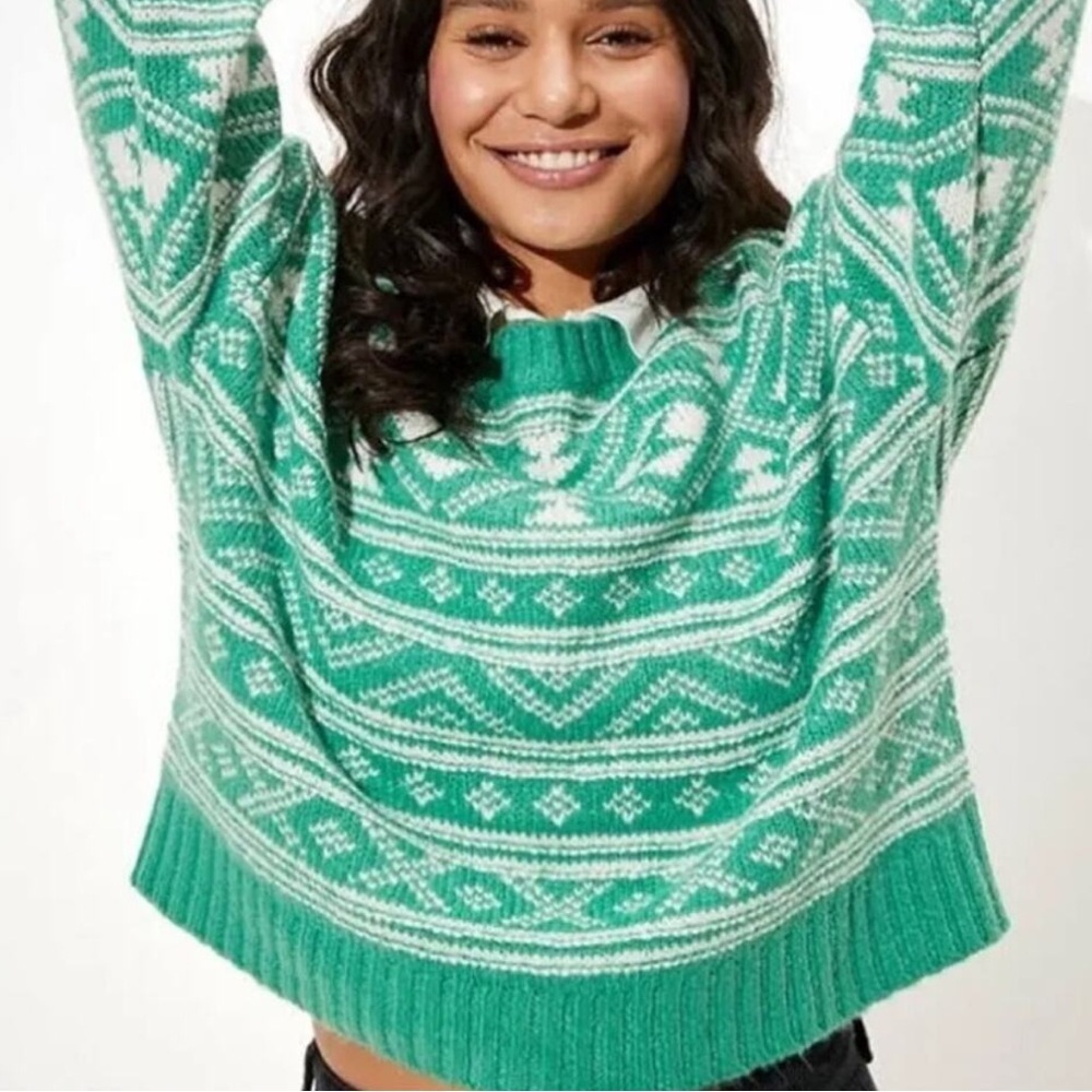AMERICAN EAGLE WOMENS GREEN WHITE FAIR ISLE CREWNECK SWEATER SMALL